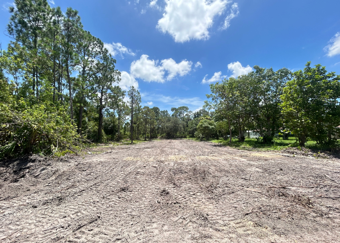 professional land clearing & development lehigh acres fl